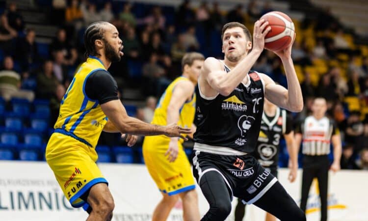 Kamerons Šeltons un Verners Kohs