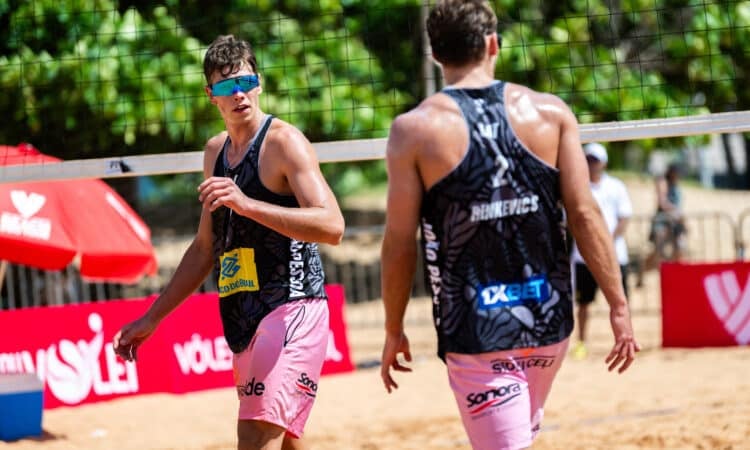 Ardis Bedrītis un Artūrs Rinkevičs