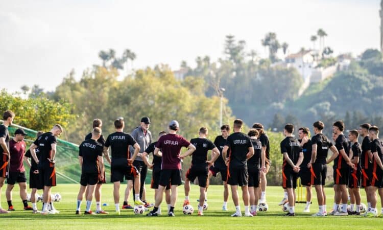 Latvijas futbola izlase