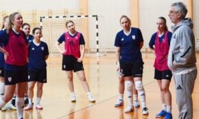 Latvijas sieviešu telpu futbola izlase