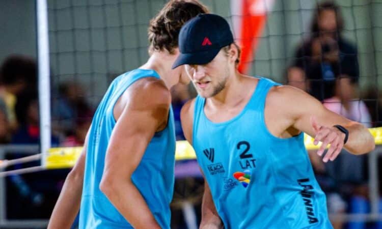 Ardis Bedrītis un Artūrs Rinkevičs