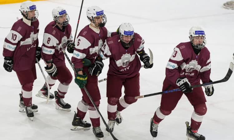 Latvijas U18 hokeja izlase