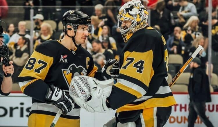 Sidnijs Krosbijs un Stjuarts Skiners