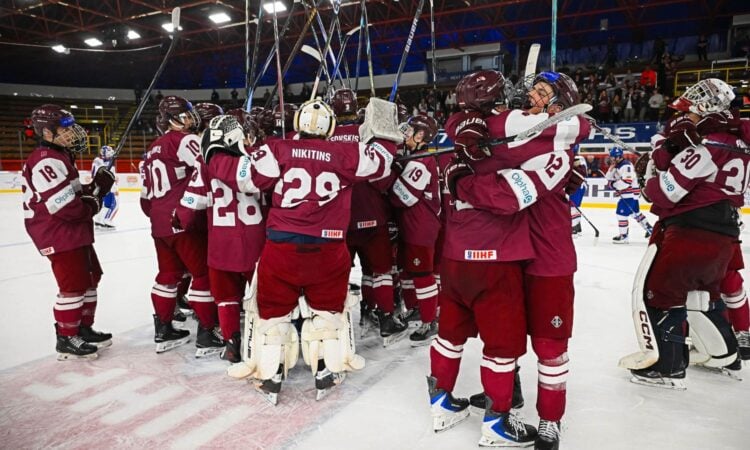Latvijas U18 hokeja izlase