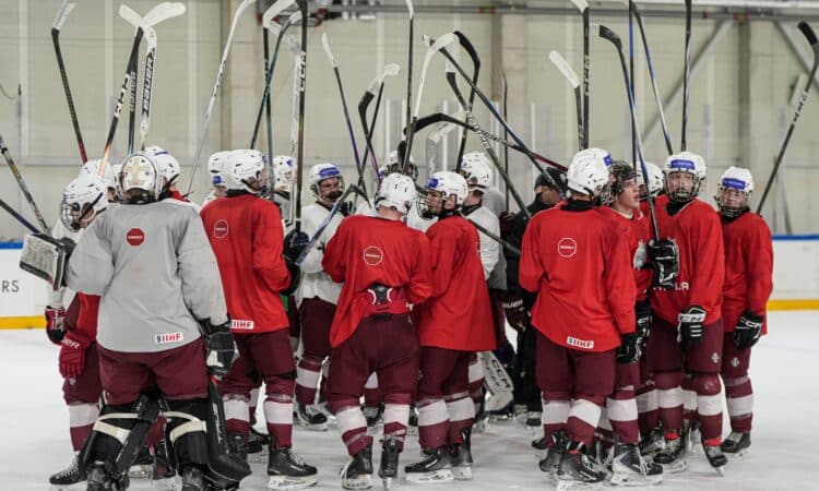 Latvijas U18 hokeja izlase