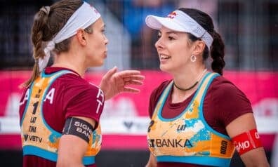 Tīna Graudiņa un Anastasija Samoilova