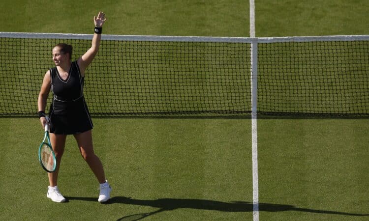 Aļona Ostapenko