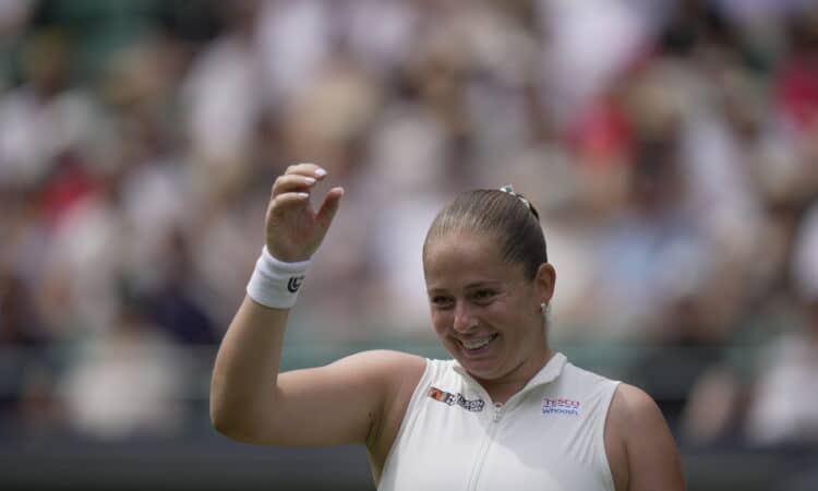 Aļona Ostapenko