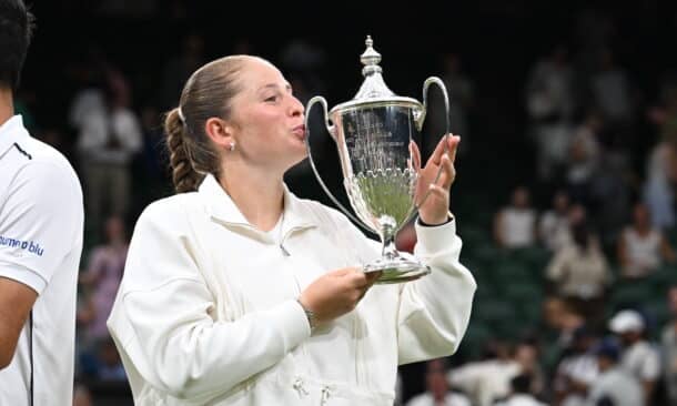 Aļona Ostapenko