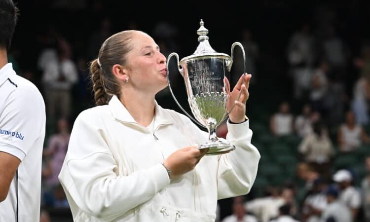 Aļona Ostapenko