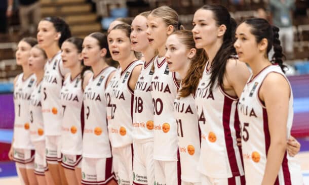 Latvijas U17 basketbolistes