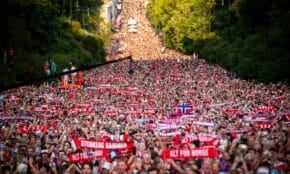 Fani sagaida Norvēģijas izlasi Oslo