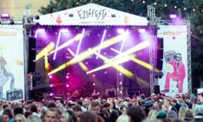 "Ezīšfests"