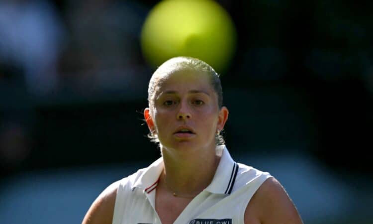 Aļona Ostapenko