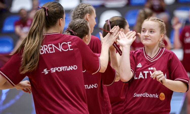 Latvijas U16 sieviešu basketbola izlase