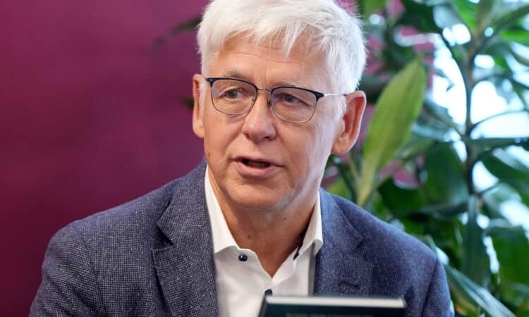 Valdis Valters