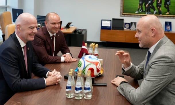 Andris Kulbergs, Vadims Ļašenko un Džanni Infantino