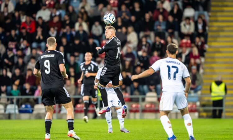 Latvijas futbola izlase
