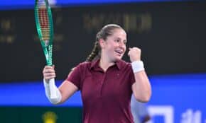 Aļona Ostapenko