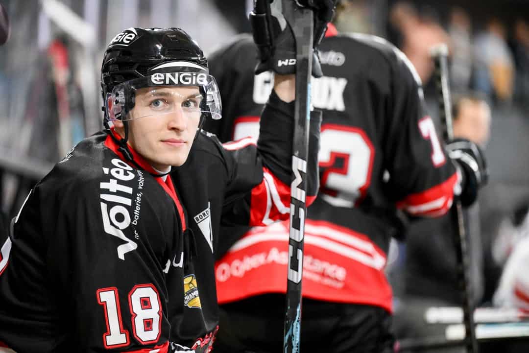 Niks Feņenko debuts for Bordeaux Boxers with assist in CHL loss, per sportazinas.com